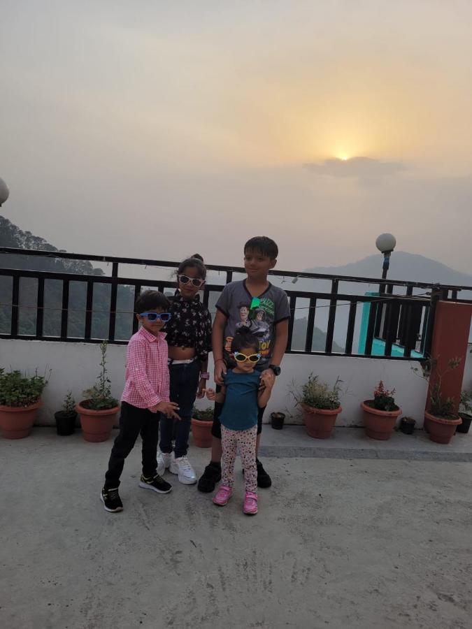 Sh Sunset Resort Nainital Extérieur photo