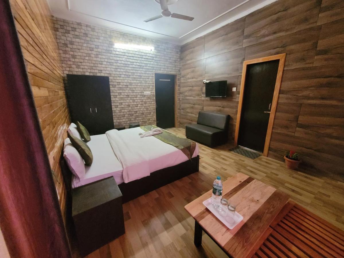 Sh Sunset Resort Nainital Extérieur photo